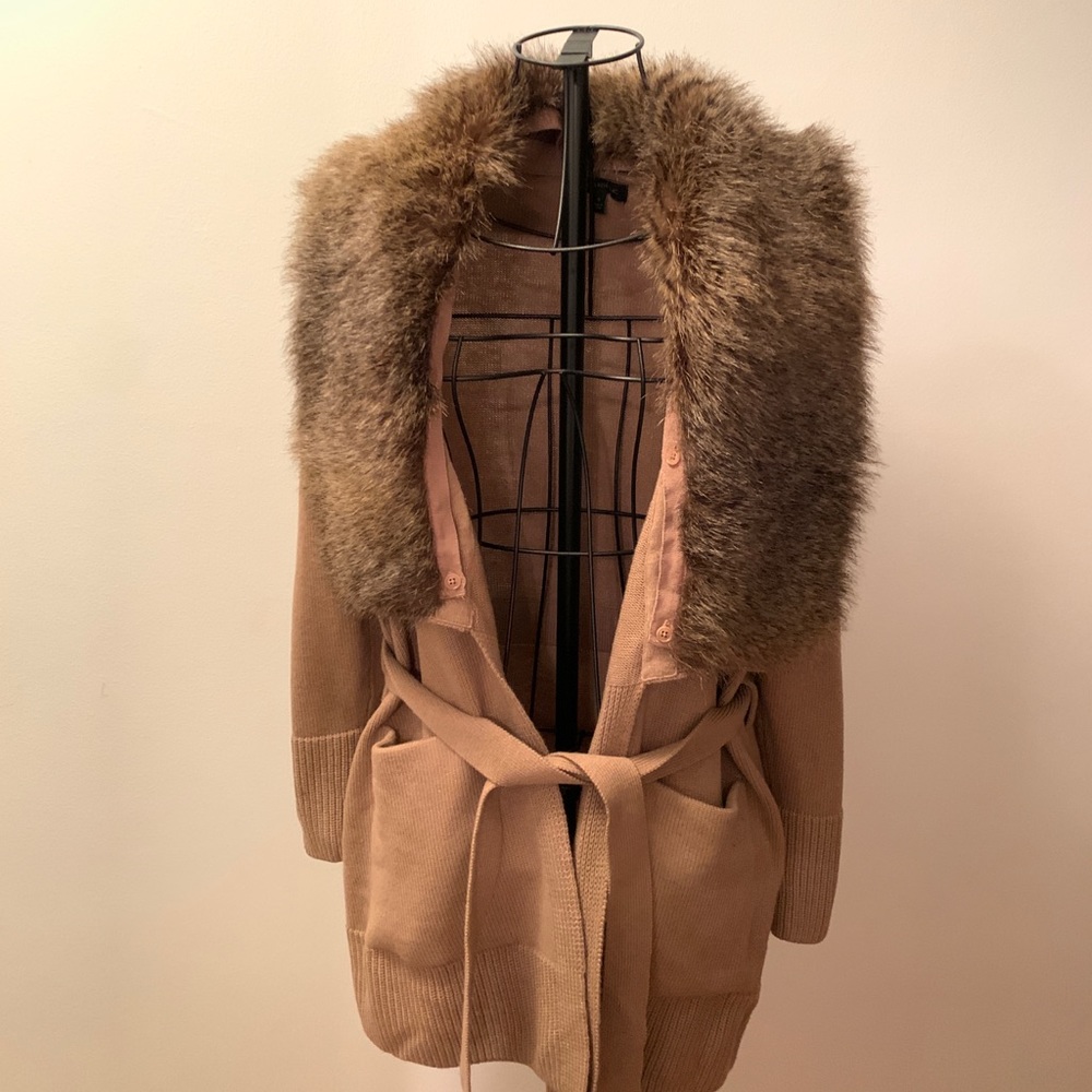 Banana republic faux fur collar tie front cardigan